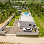 Vukas